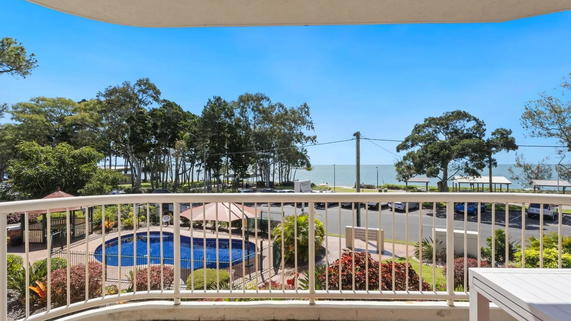 Aparthotel Charlton On The Esplanade Hervey Bay
