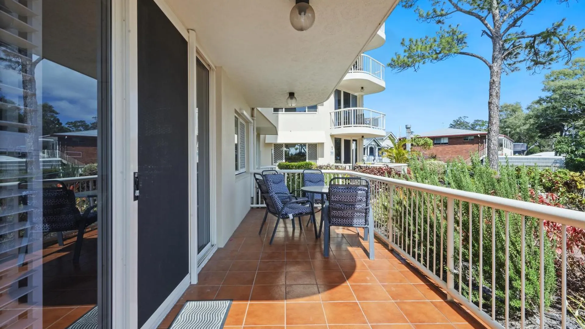 Aparthotel Charlton On The Esplanade Hervey Bay