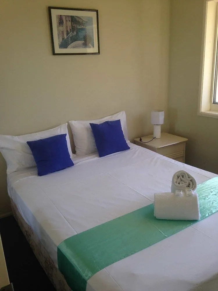 ****  Aparthotel Charlton On The Esplanade Hervey Bay Austrálie